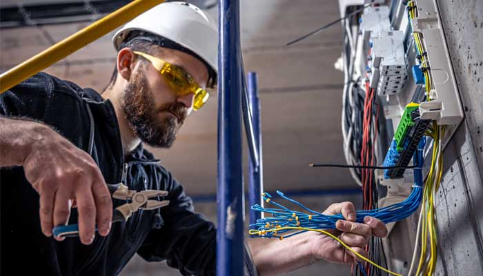 Becoming an Electrician: The Path to a Fulfilling Career