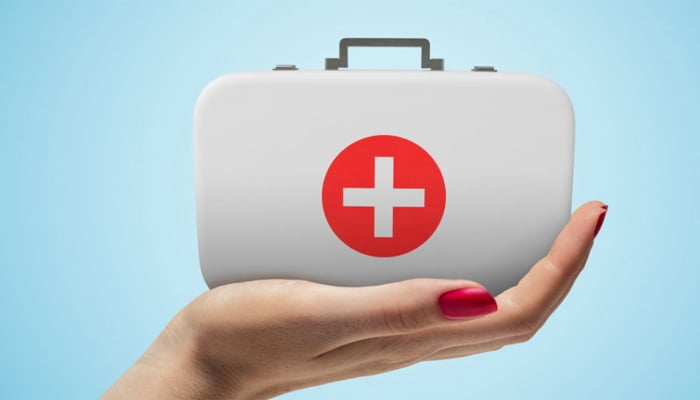 Basic First Aid Skills Everyone Should Learn: A Practical Guide for Everyday Emergencies